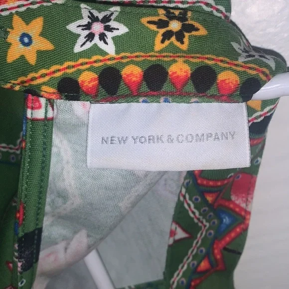 New York & Company: green and floral paisley print sleeveless dress w/ pockets - Picture 10 of 12